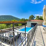 Case de vacanță Kal By Interhome Novi Vinodolski