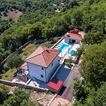 Case de vacanță Kal By Interhome *
