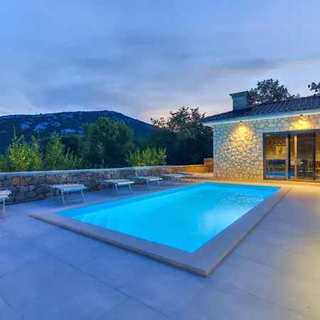 Holiday home Kal By Interhome