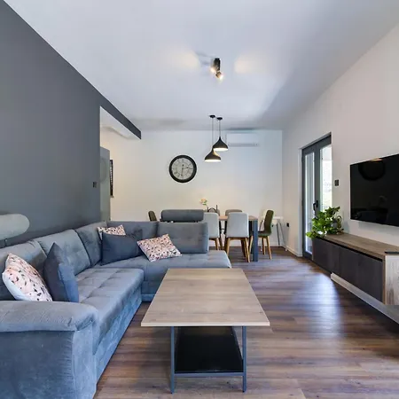Nyaraló Kal By Interhome *