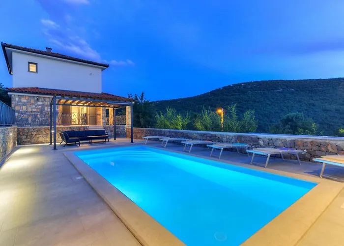 Kal By Interhome Case de vacanță Novi Vinodolski